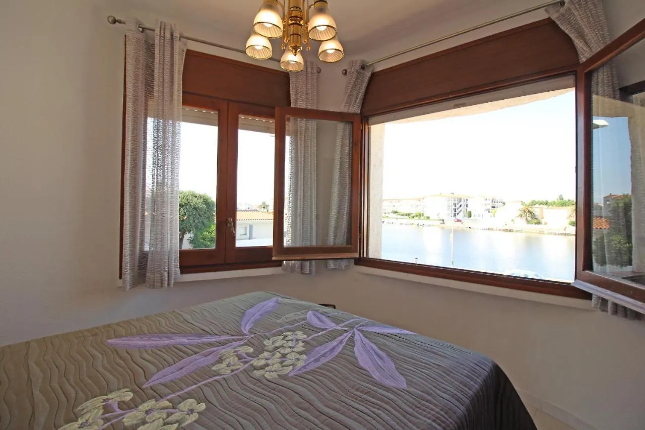 Apart-Rent Casa Con Piscina Sant Maurici 0191 Ampuriabrava Villa